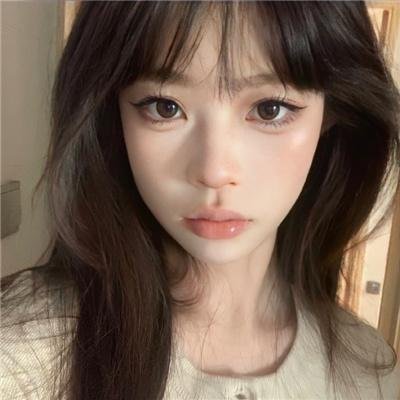 世界上最快乐的女孩